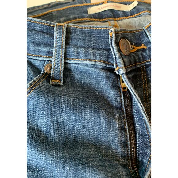 Levi's classic straight 5 pocket jeans size 4 regular euc - Picture 5 of 8